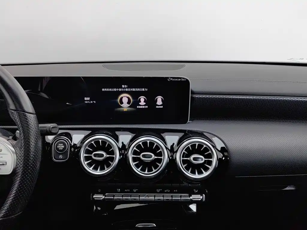 Mercedes-Benz A-Class — миниатюра 12