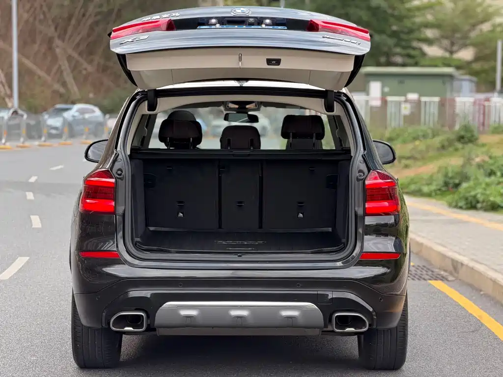 BMW X3 — миниатюра 13