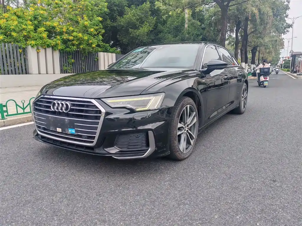 Audi A6L 2020 40 TFSI Luxury