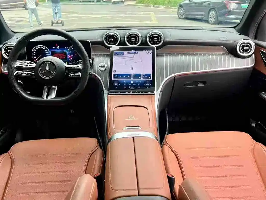 Mercedes-Benz GLC — миниатюра 6
