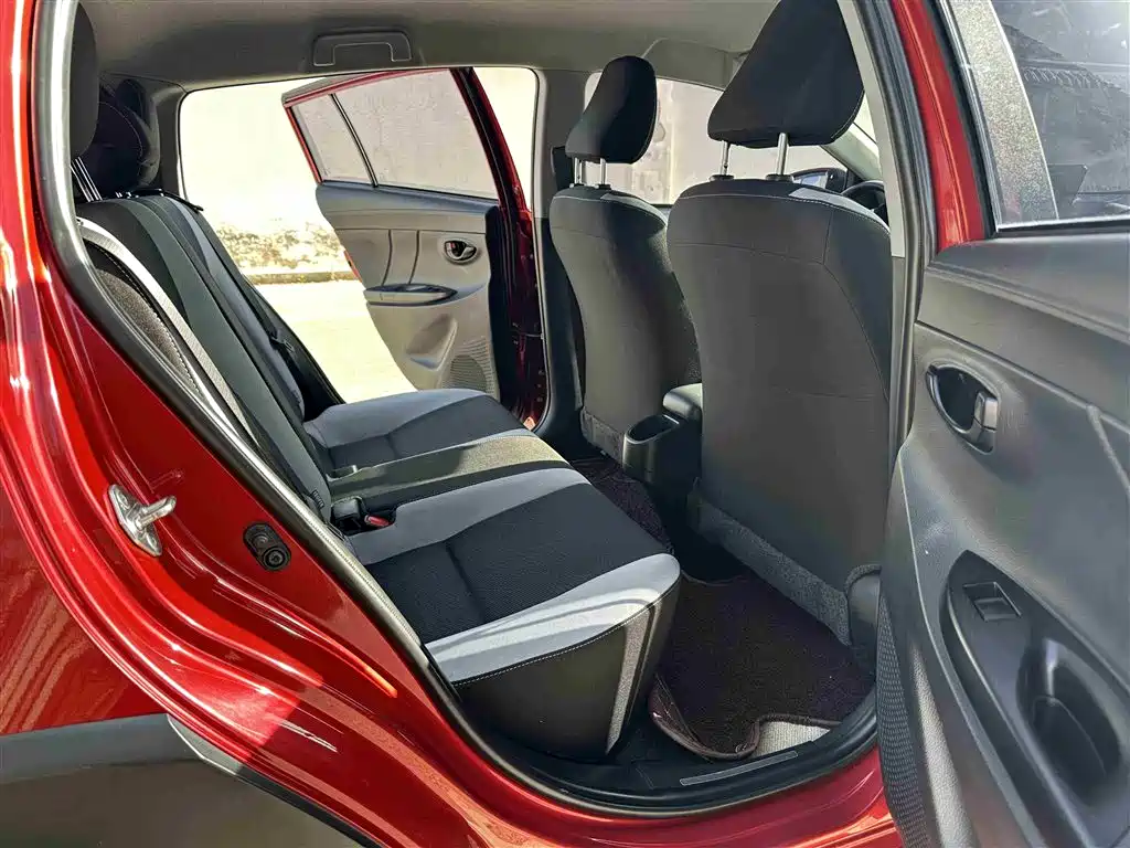 TOYOTA YARIS L ZHIXUAN