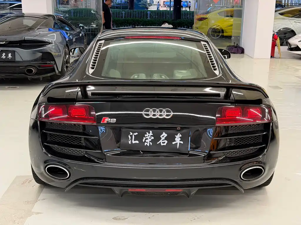 Audi R8 — миниатюра 9
