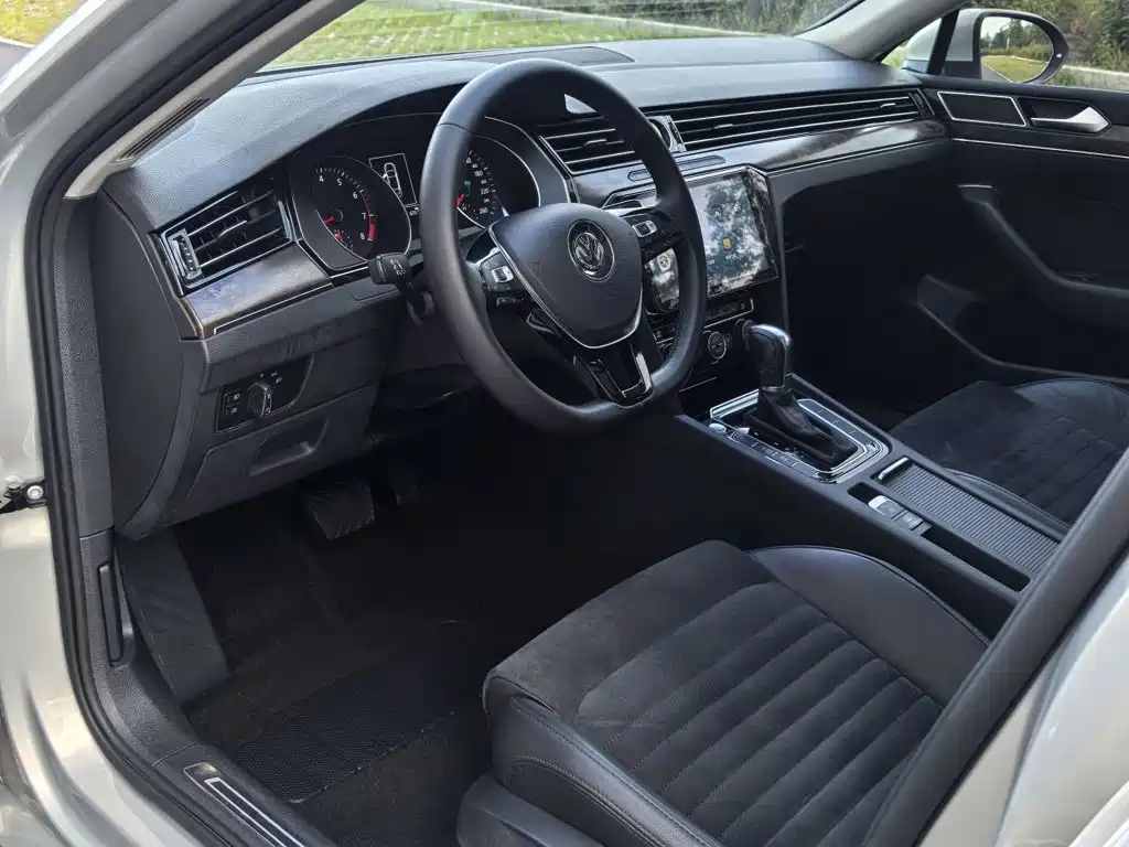 Volkswagen Magotan — миниатюра 4