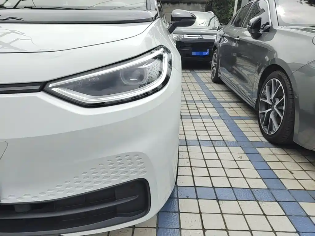 Volkswagen ID.3 — миниатюра 24