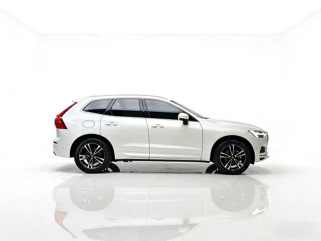 Volvo XC60 2019 T5 V