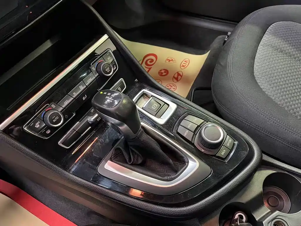 BMW 2 SERIES STATION WAGON