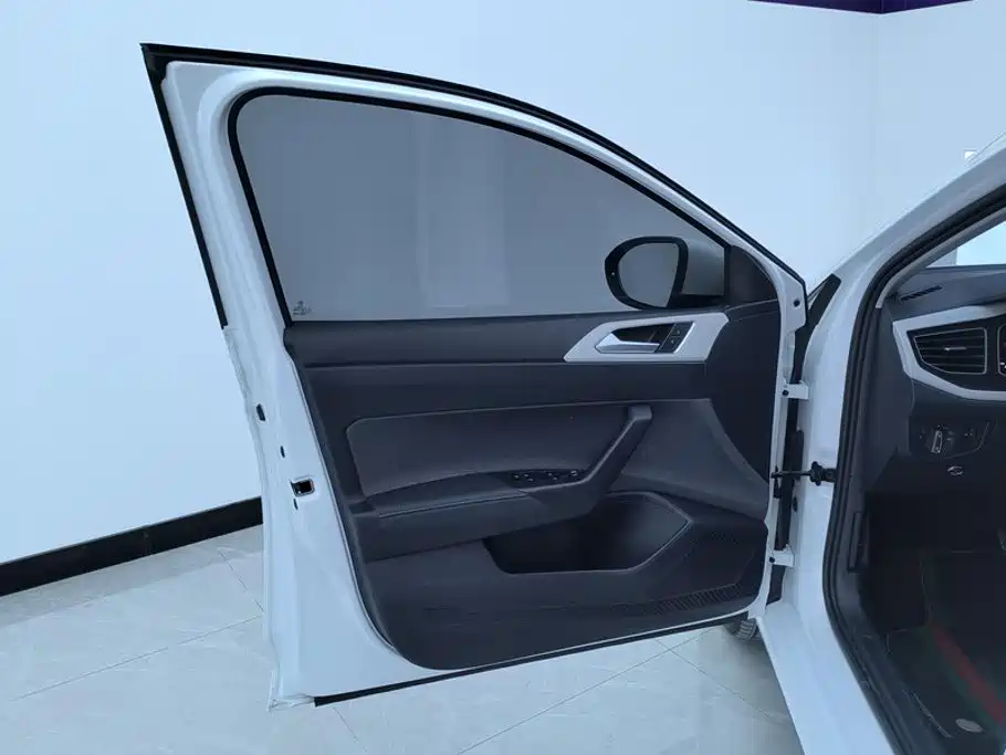 Volkswagen Lavida — миниатюра 7