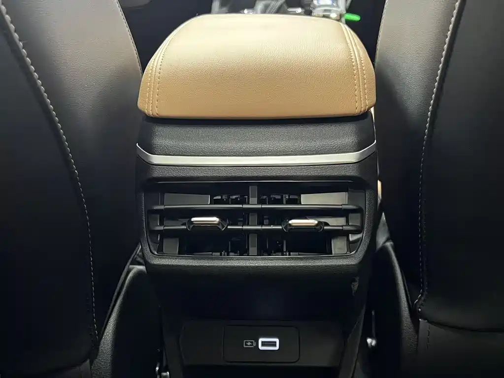 GEELY AUTOMOBILE EMGRAND