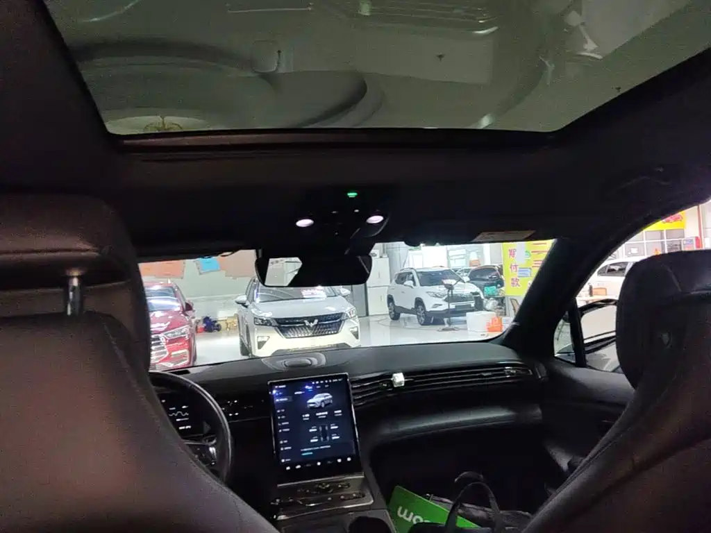 NIO ES6 — миниатюра 18