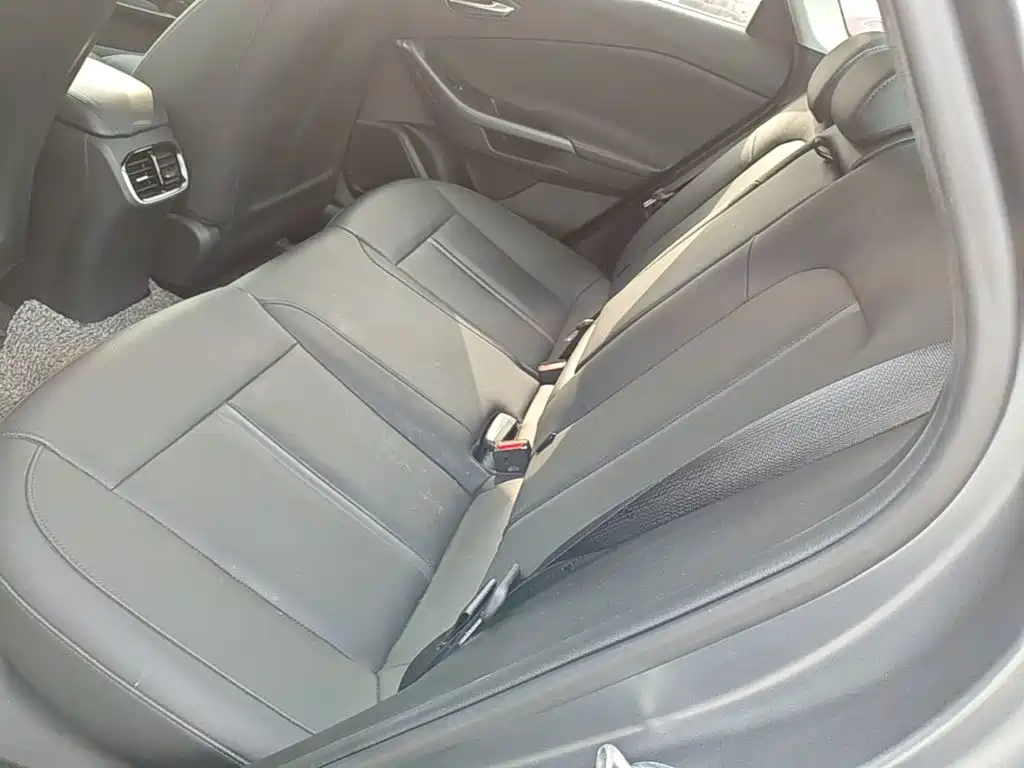 Hyundai Fista EV — миниатюра 13