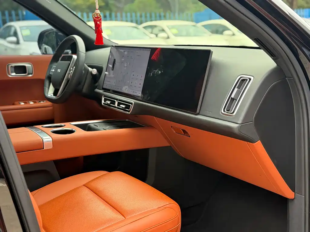 Li Auto Li L8 — миниатюра 12
