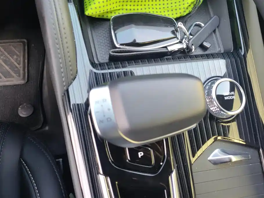 GEELY AUTOMOBILE XINGYUE L