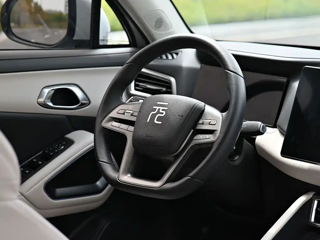 BYD Yuan UP — миниатюра 7