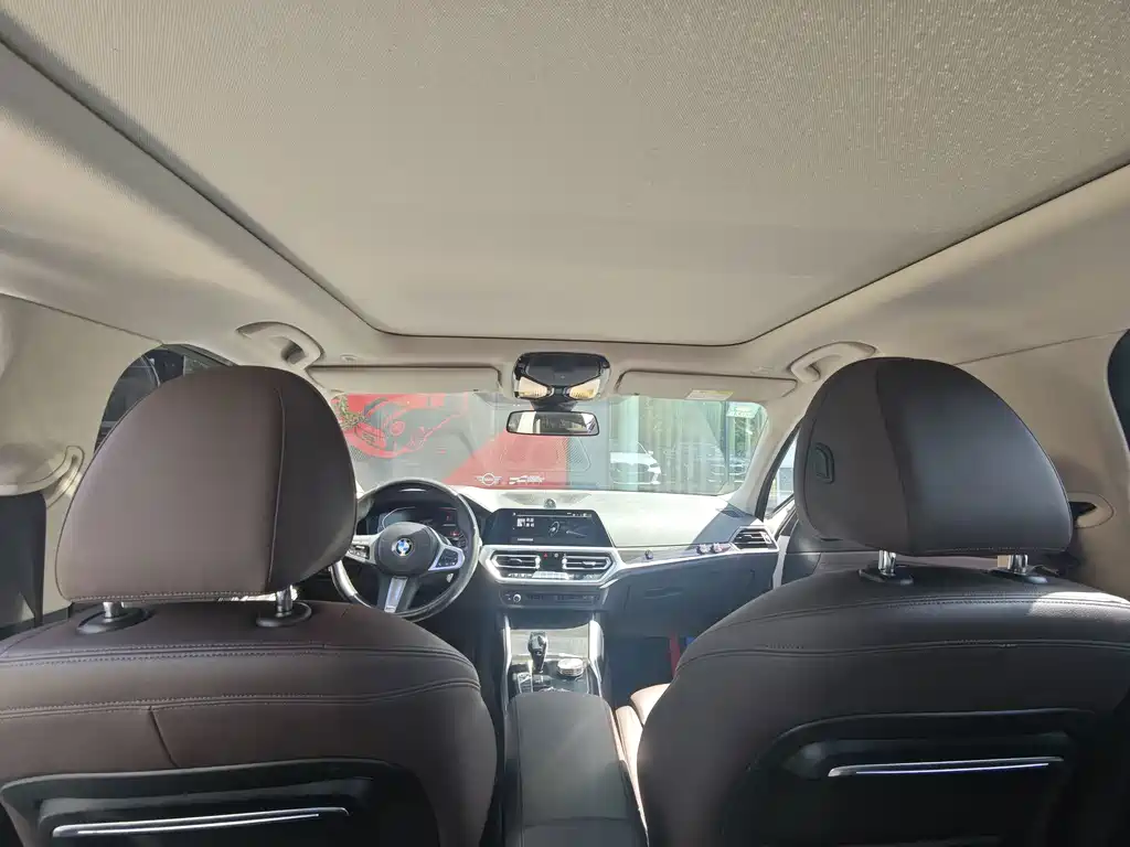 BMW 3 Series — миниатюра 8