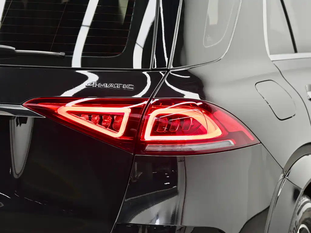 Mercedes-Benz GLE New Energy — миниатюра 33