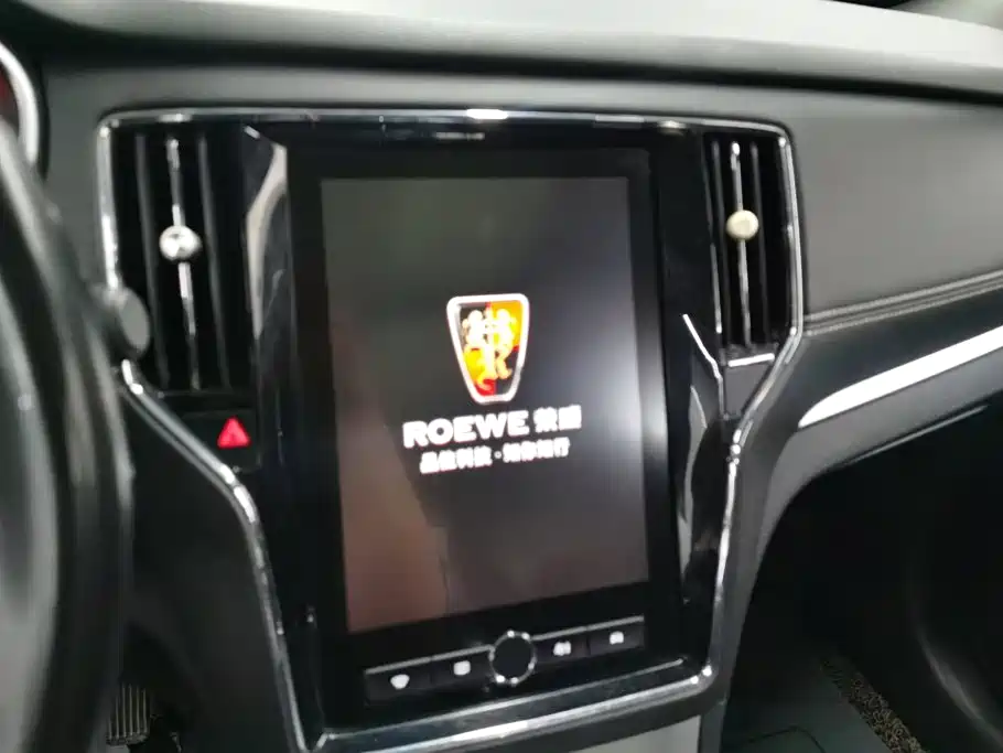 Roewe RX5 — миниатюра 13
