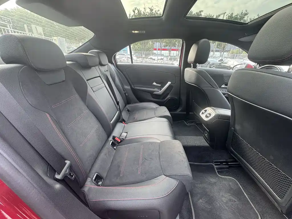 MERCEDES-BENZ A CLASS