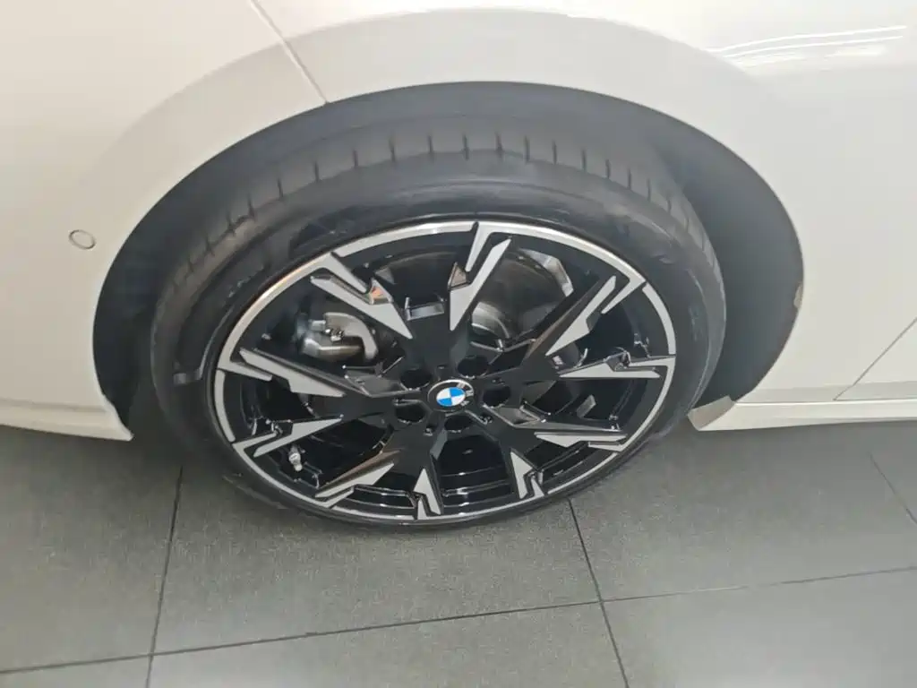 BMW 2 Series — миниатюра 23