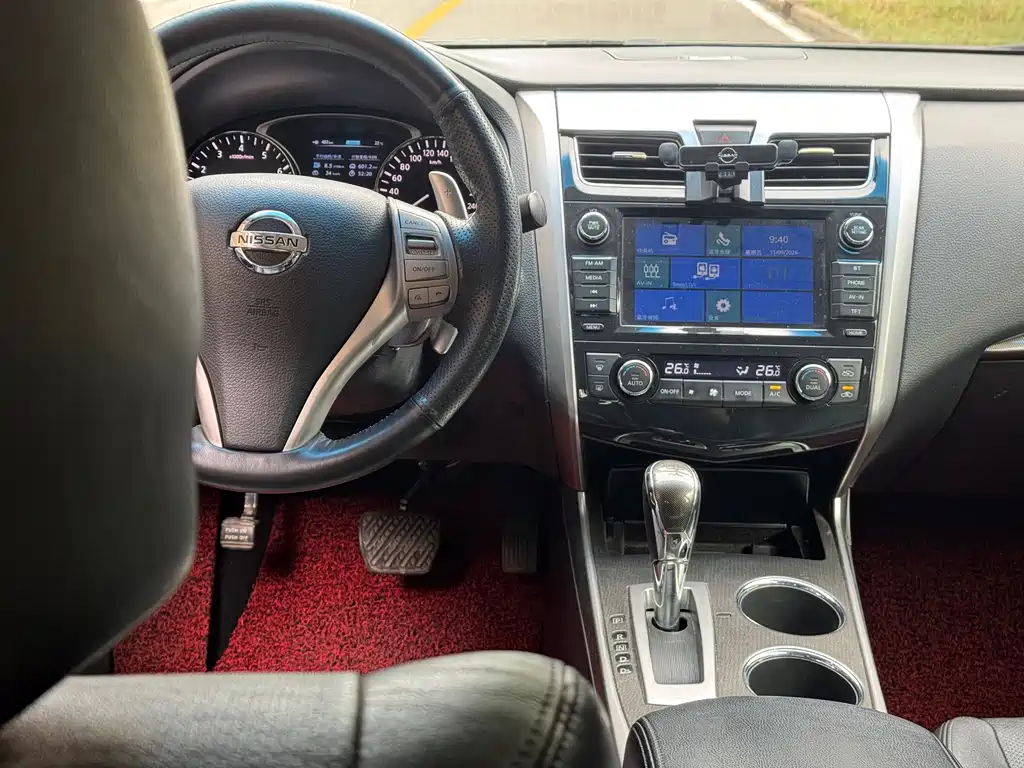 Nissan Teana — миниатюра 9
