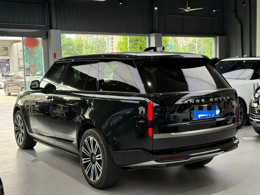 Land Rover Range Rover — миниатюра 5