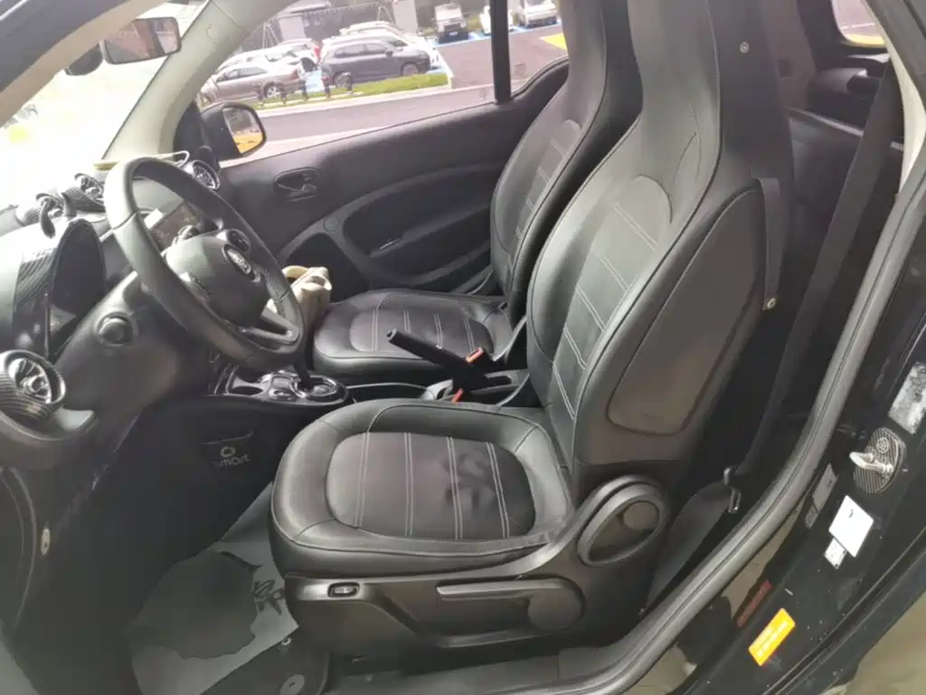 smart Smart Fortwo — миниатюра 17