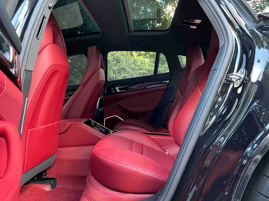 Porsche Panamera — миниатюра 7