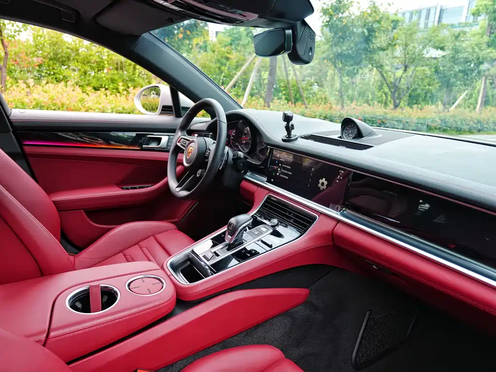 Porsche Panamera — миниатюра 9