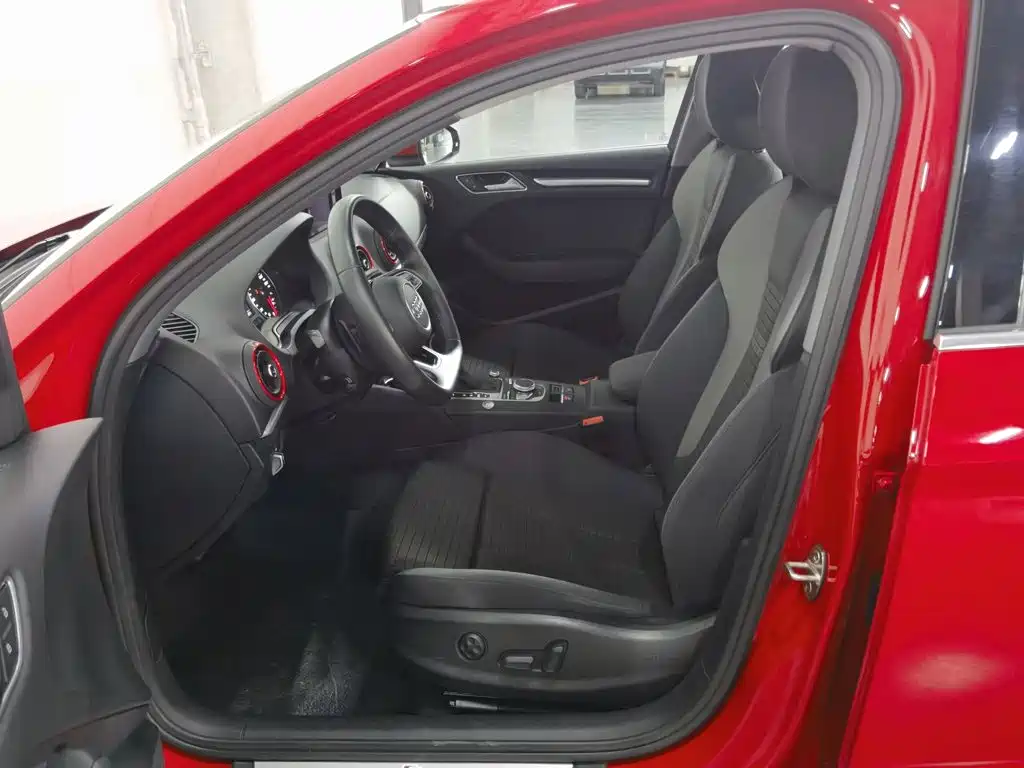 Audi A3 — миниатюра 10