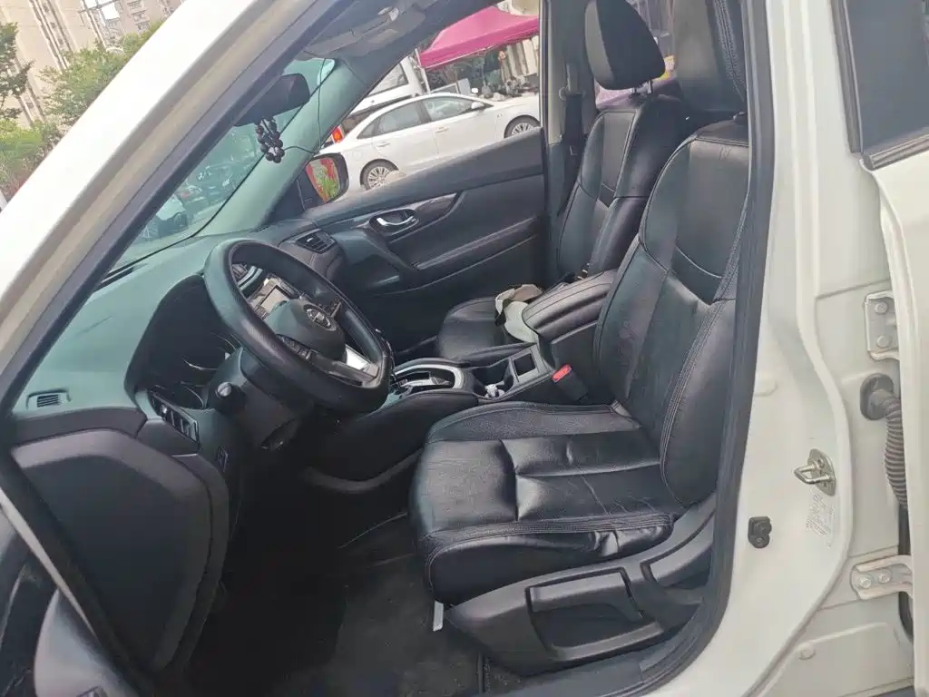 Nissan X-Trail — миниатюра 12
