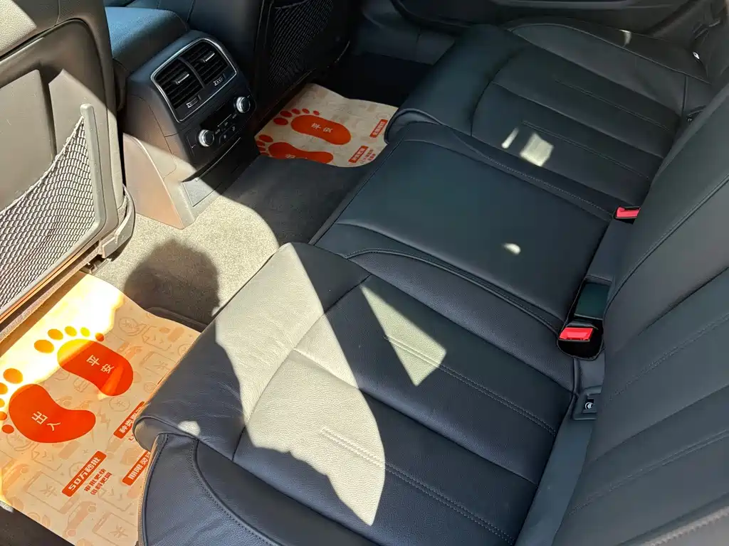 Audi A6L — миниатюра 20