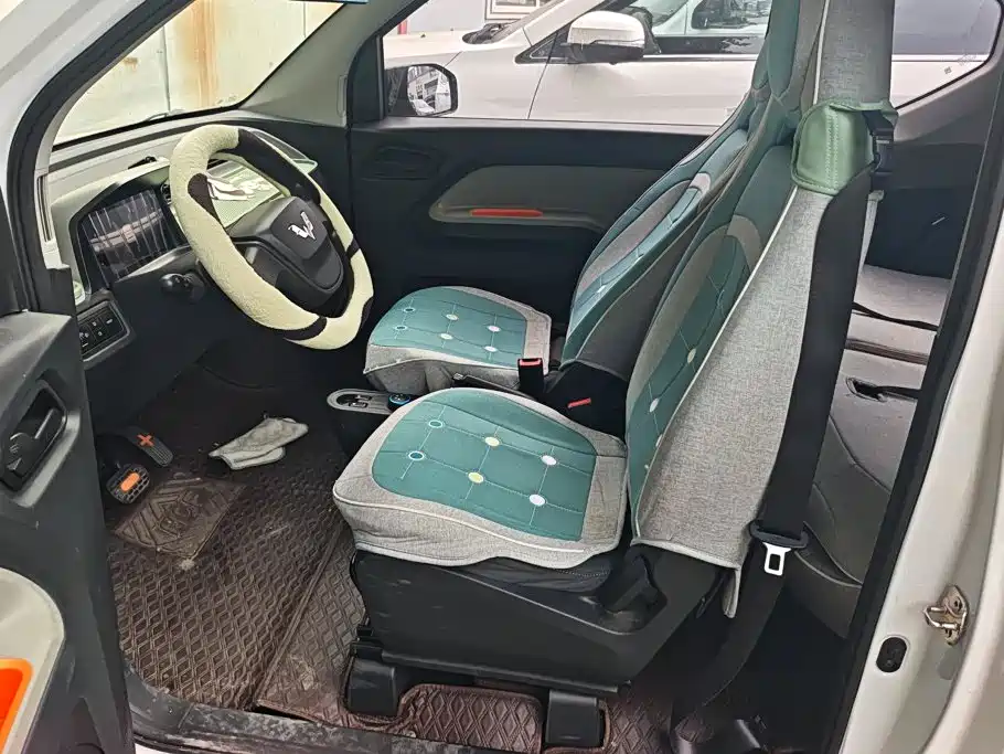 Wuling MINIEV — миниатюра 9