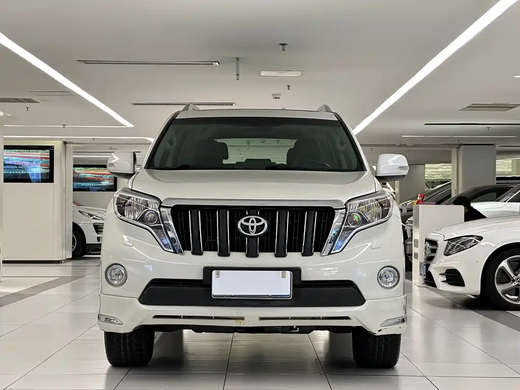 Toyota Prado (Import) — миниатюра 2