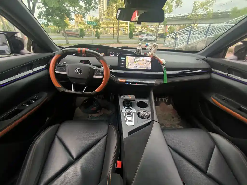 Changan UNI-V — миниатюра 12