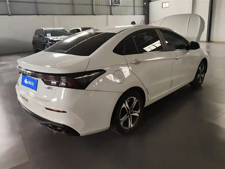 CHERY ARRIZO 5 GT