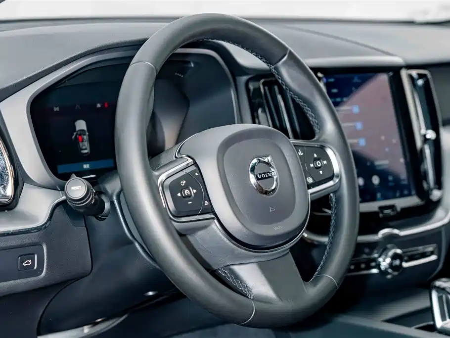 Volvo XC60 — миниатюра 9