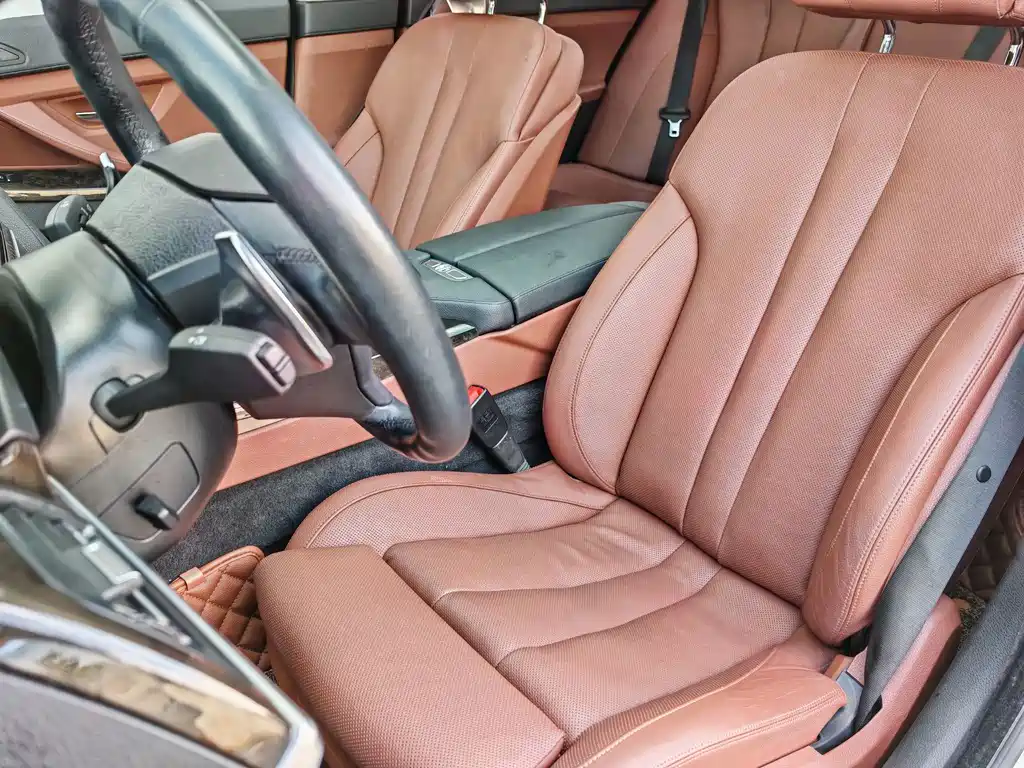 BMW 6 Series — миниатюра 12