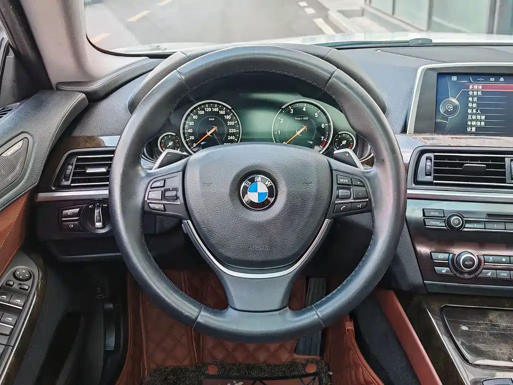 BMW 6 Series — миниатюра 24