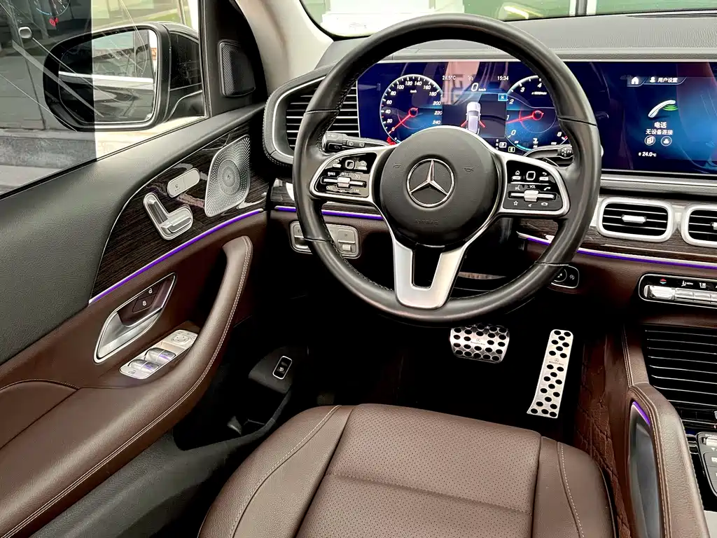 Mercedes-Benz GLE (Import) — миниатюра 18