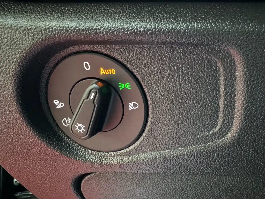 VOLKSWAGEN PASSAT NEW ENERGY