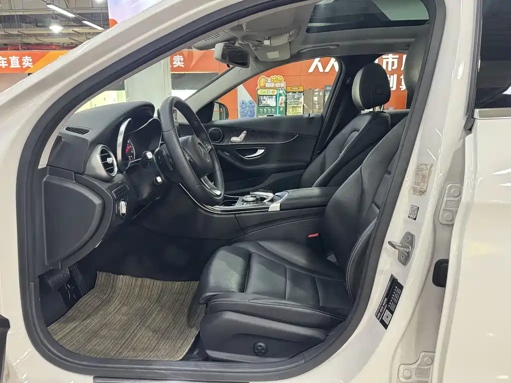 MERCEDES-BENZ C CLASS