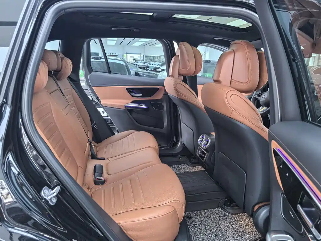 Mercedes-Benz GLC — миниатюра 11