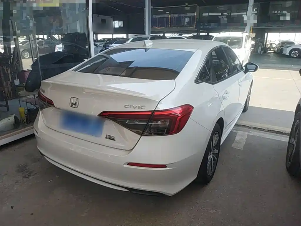 Honda Civic — миниатюра 7