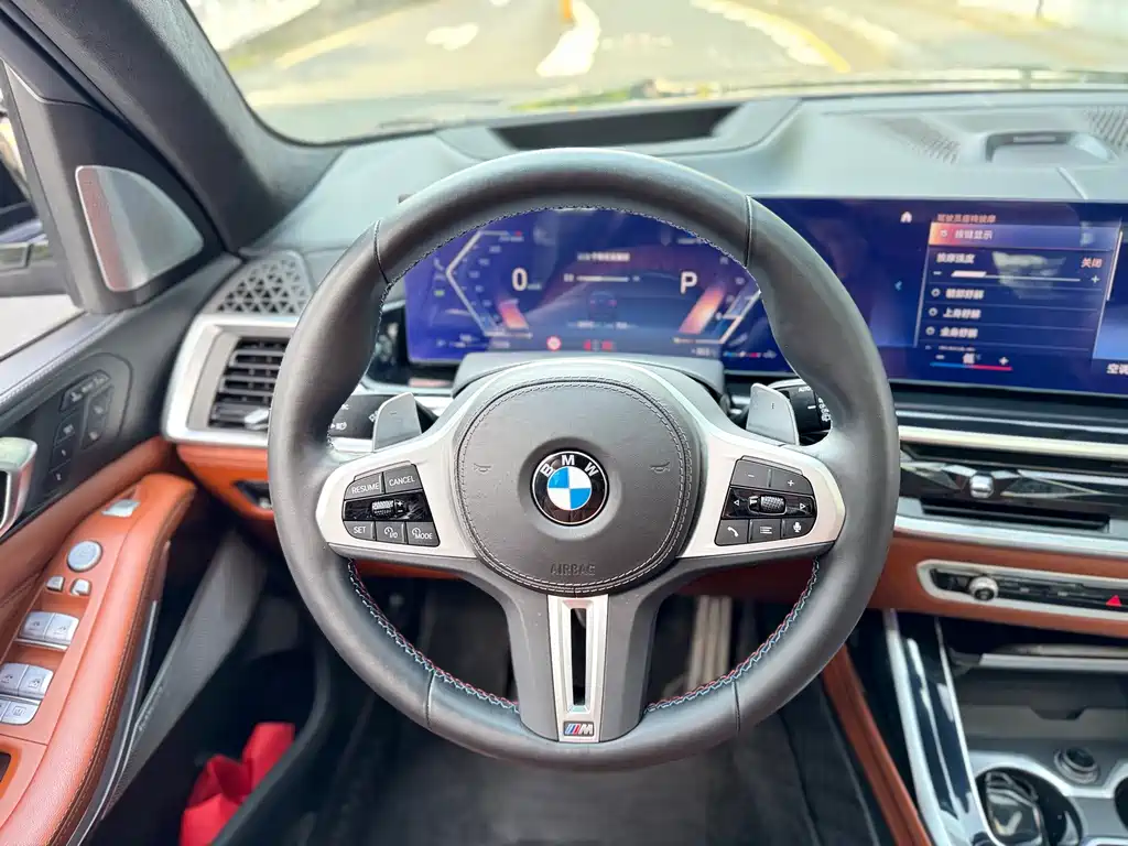 BMW X7 M60i — миниатюра 15