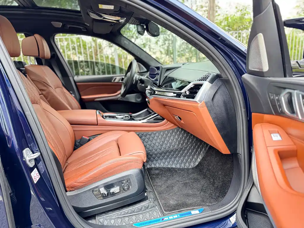 BMW X7 M60i — миниатюра 18