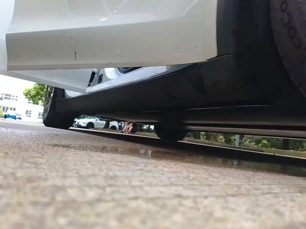 Tesla Model Y L — миниатюра 19
