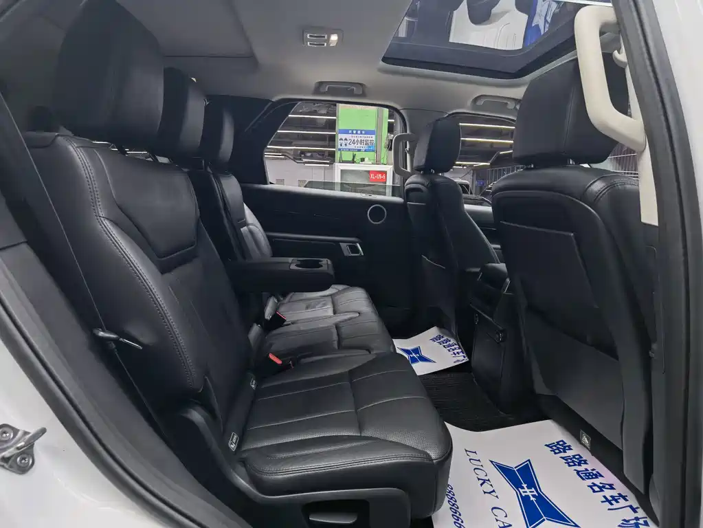 Land Rover Discovery — миниатюра 9