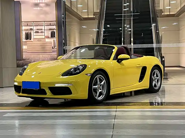 PORSCHE 718