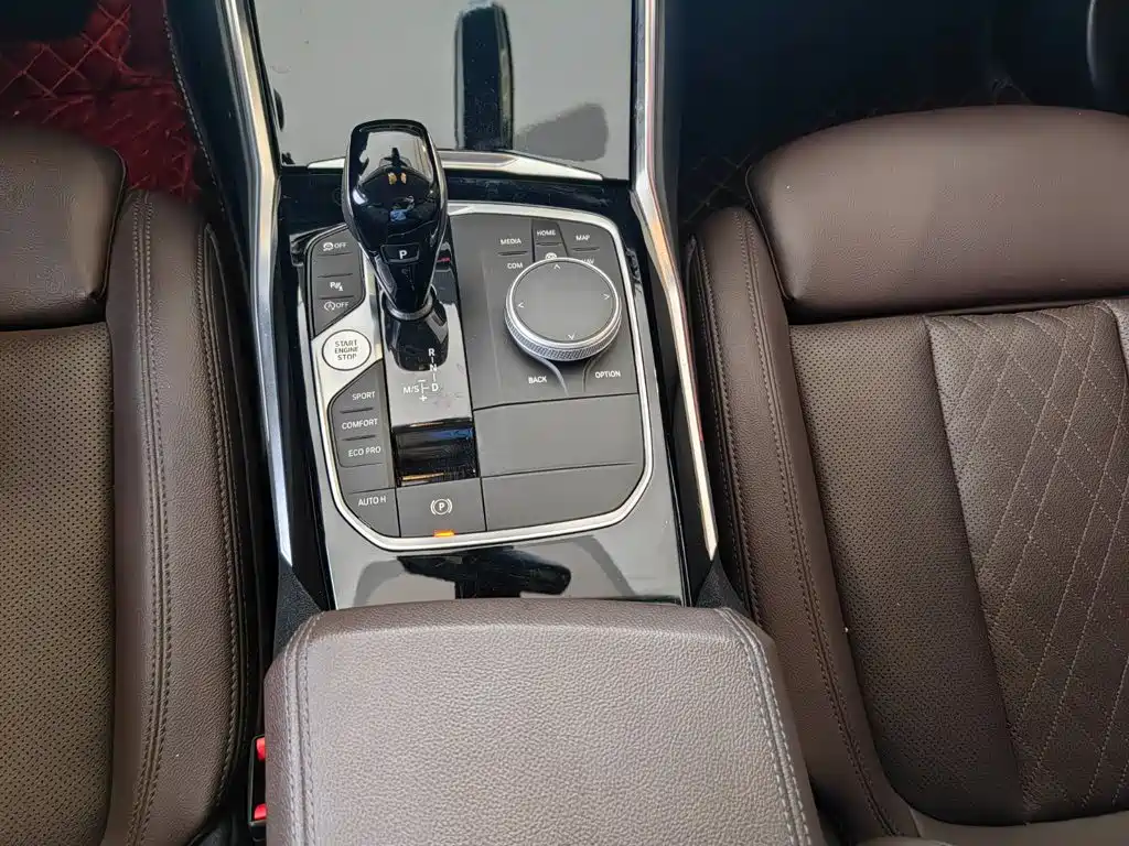 BMW 3 Series — миниатюра 12