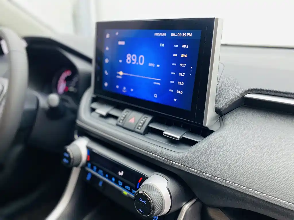 TOYOTA RAV4 RONGFANG