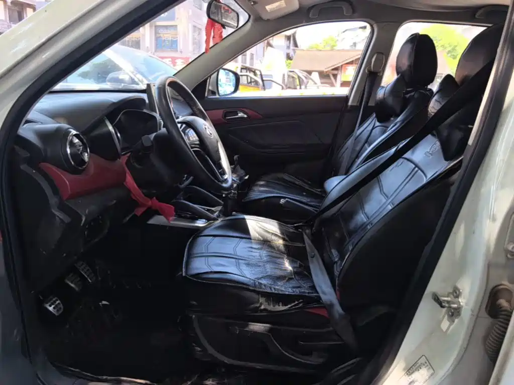 BAIC Senova X35 — миниатюра 15